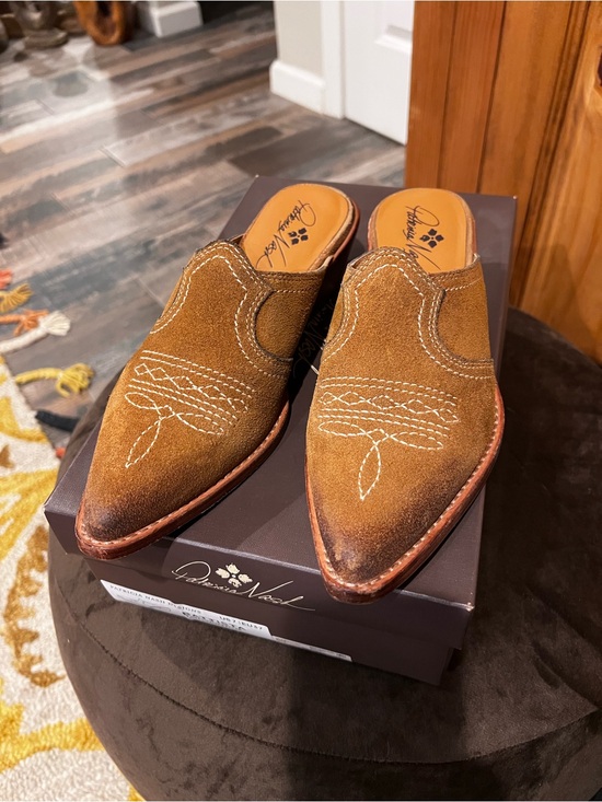 Patricia Nash Shoes - Patricia Nash Tan Suede Pointed Slip-On Loafers